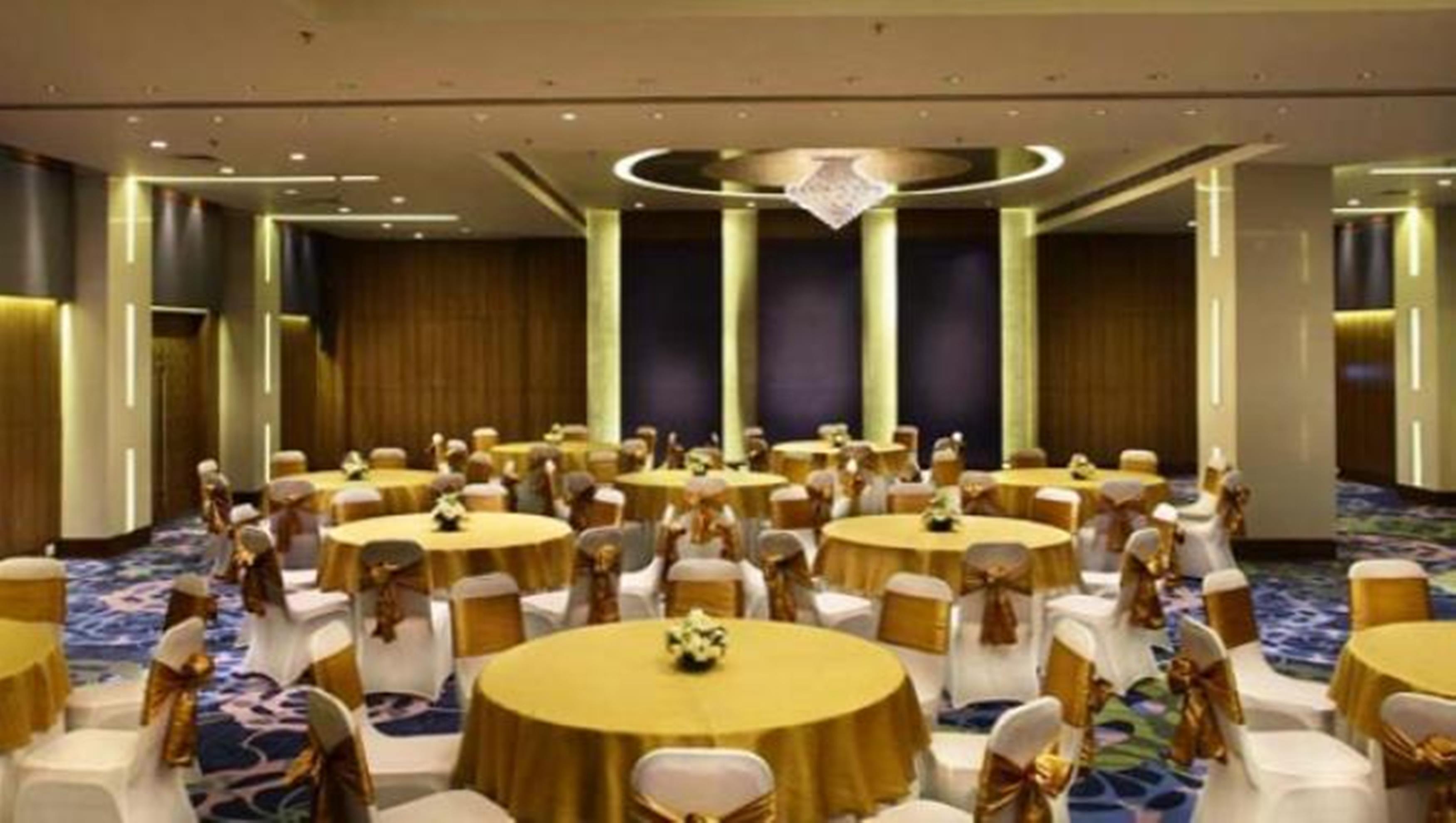Park Plaza Shahdara Hotel New Delhi Exterior foto